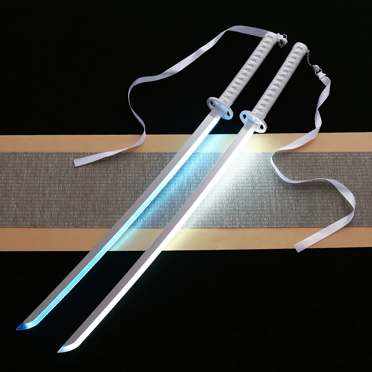 40 inç Işıklı Bleach Katana Le - Anime Cosplay Real incelemesi ve fiyatı