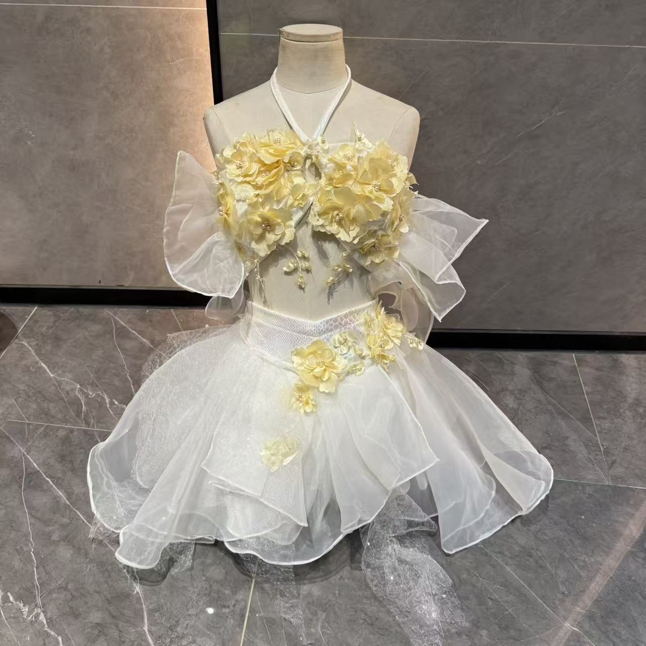 Anime cosplay çekim kostümü de - Anime Cosplay Dance incelemesi ve fiyatı